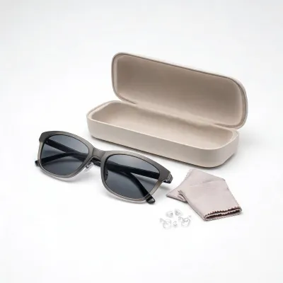 eyewear accessories